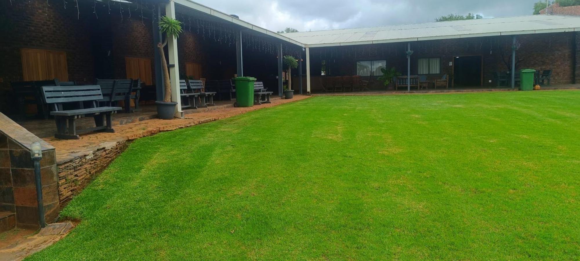 Kareespruit Game Ranch & Guest House Zeerust Esterno foto