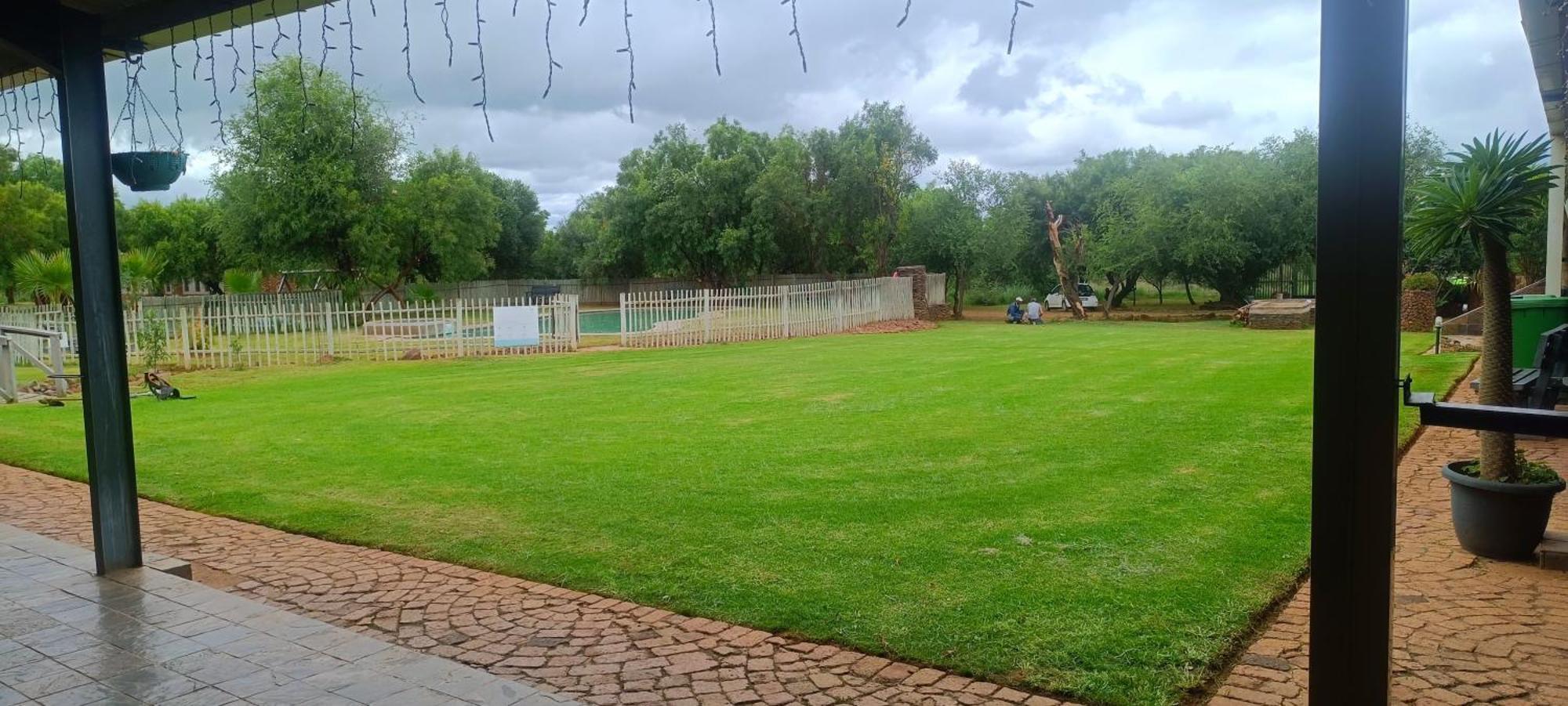 Kareespruit Game Ranch & Guest House Zeerust Esterno foto